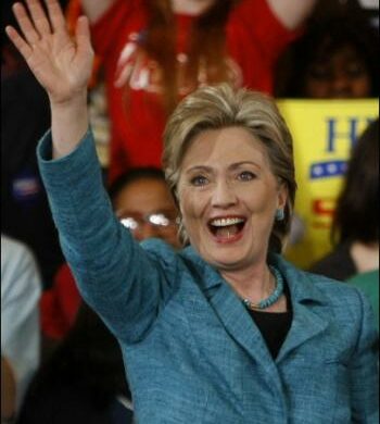 La Clinton vince, ma Obama rimane in testa