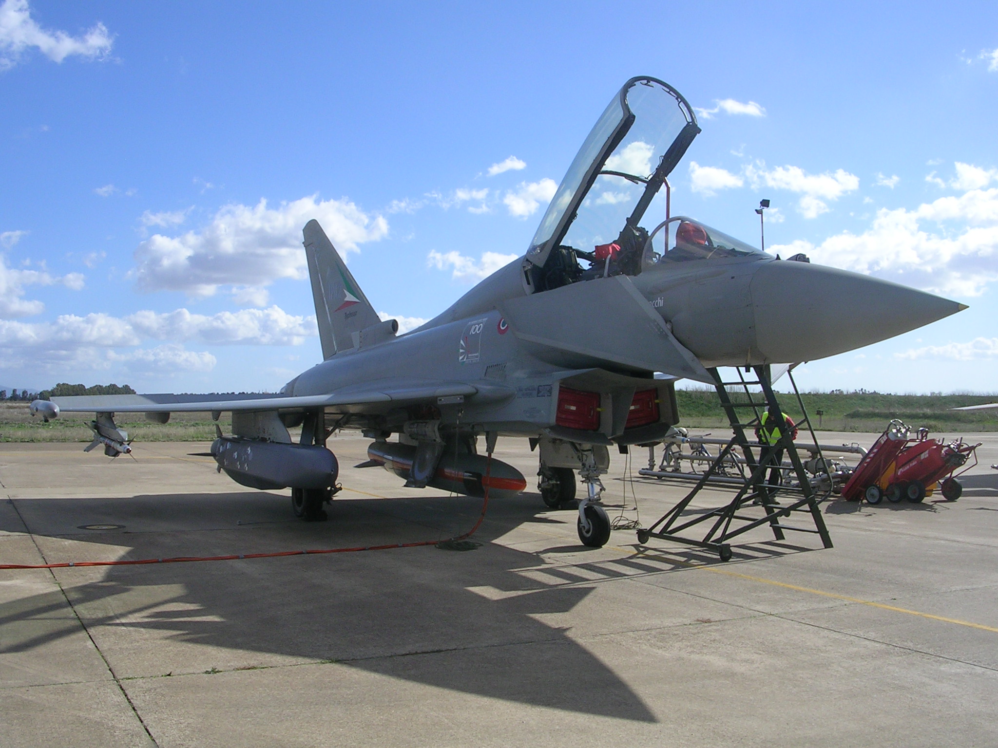 Alenia Aermacchi Finmeccanica primo tiro di uno Storm Shadow da