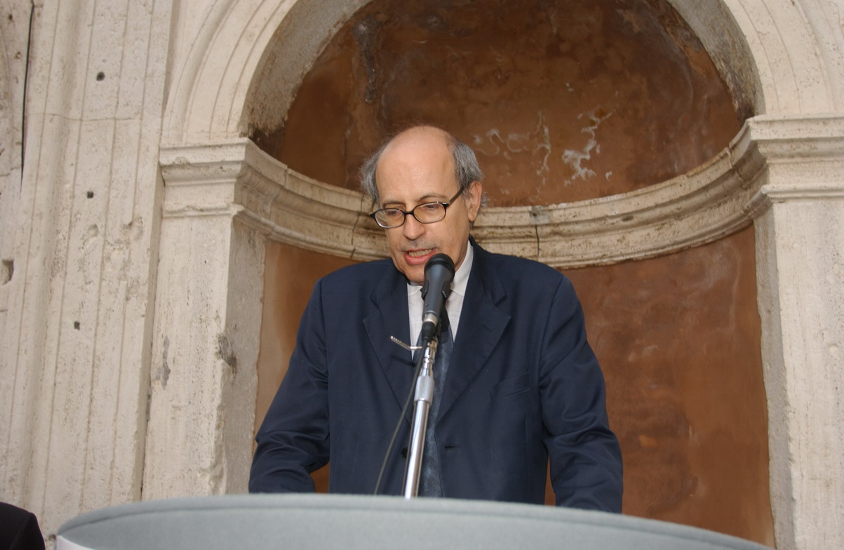 Claudio Strinati