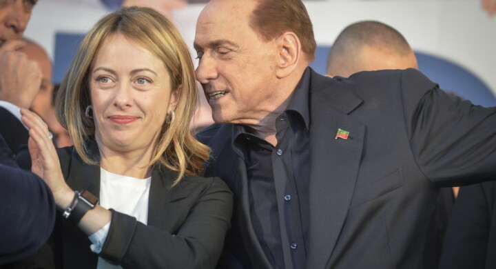 Tutte le piroette del centrodestra sulle riforme costituzionali