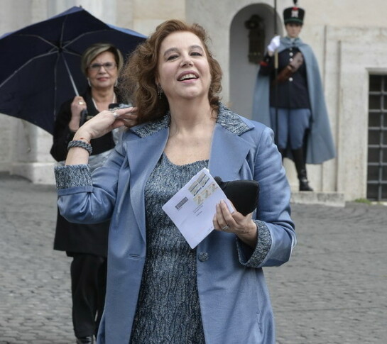 STEFANIA SANDRELLI, Festa della Donna sì al referendum costituzionale