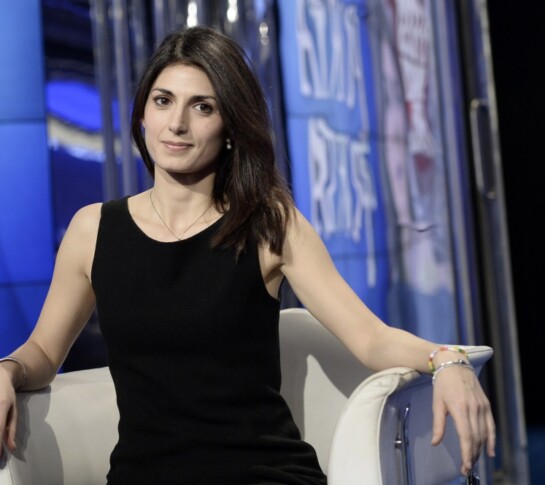 Virginia Raggi PORTA A PORTA