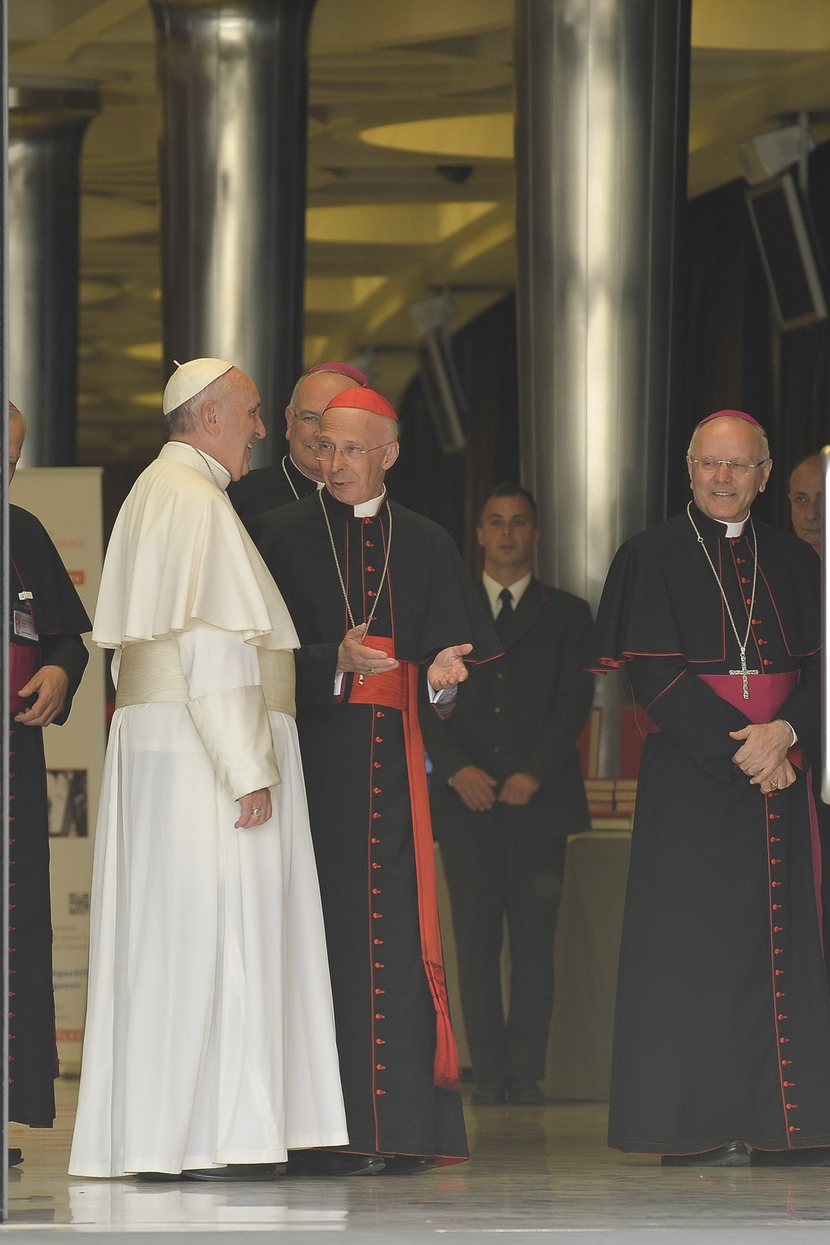Jorge Maria Bergoglio, Angelo Bagnasco e Nunzio Galantino