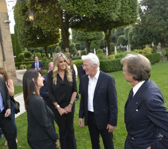 Virginia Raggi, Alejandra Silva, Richard Gere e Luca Cordero di Montezemolo
