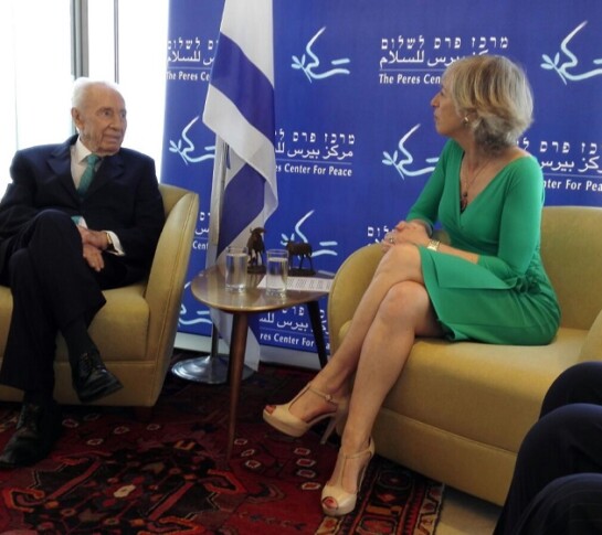 Stefania Giannini e Shimon Peres