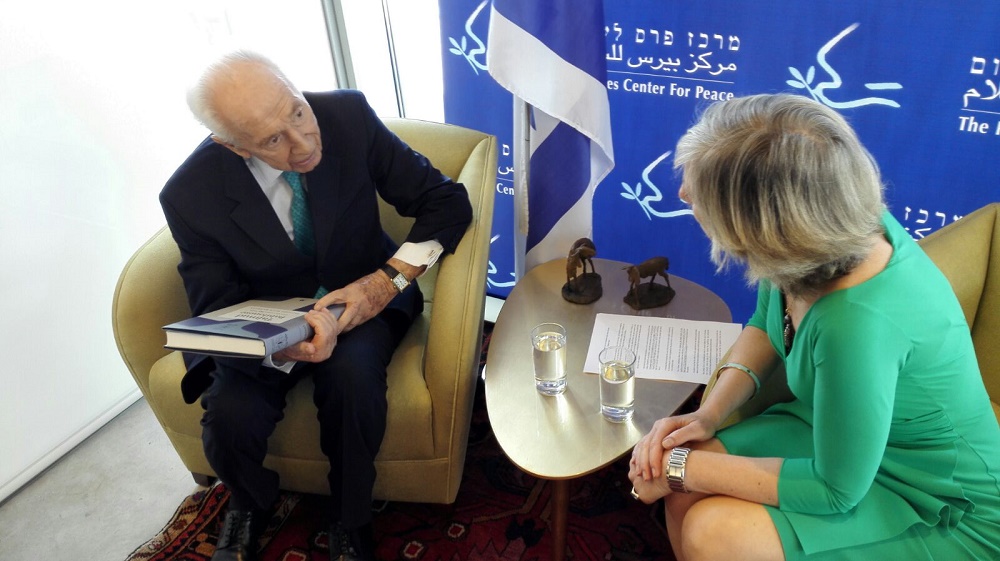 Stefania Giannini e Shimon Peres