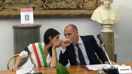 Virginia Raggi con l'ex vicesindaco Daniele Frongia