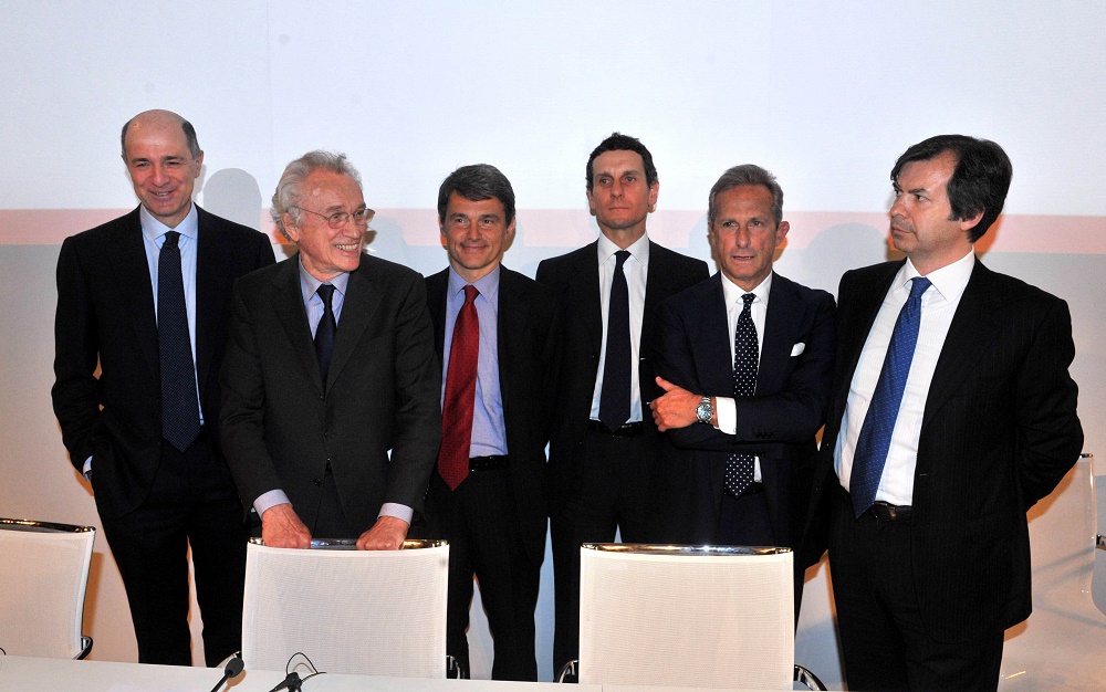 Corrado Passera, Giovanni Bazoli, Andrea Beltratti, Marco Morelli, Gaetano Micciché e Carlo Messina