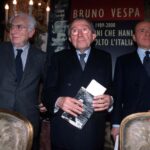 Francesco Cossiga, Giulio Andreotti, Silvio Berlusconi (2000)