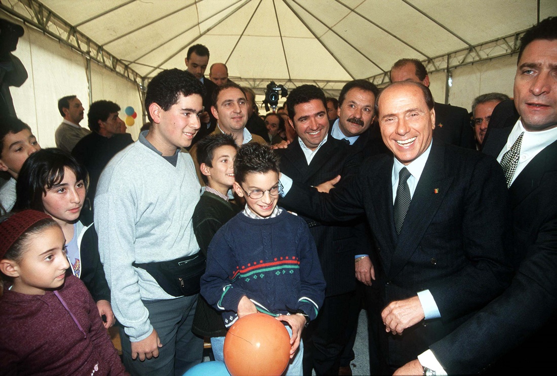 Silvio Berlusconi (2000)