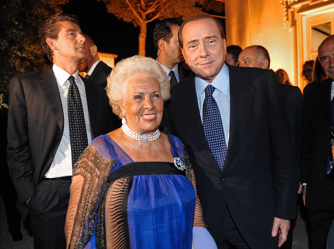 Assunta Almirante, Silvio Berlusconi (2010)