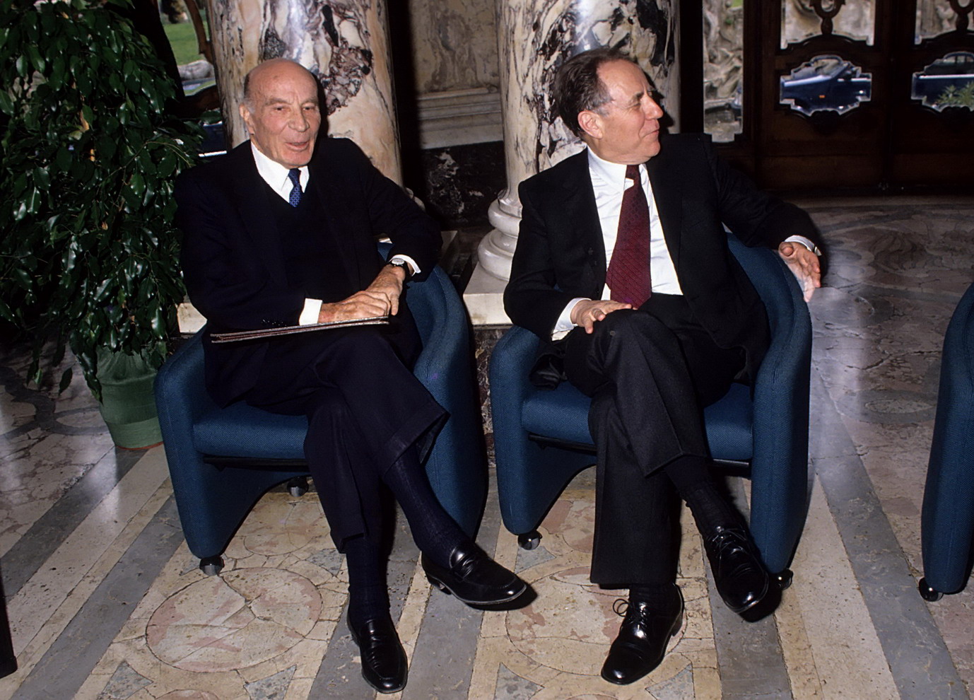 Guido Carlo, Carlo Azeglio Ciampi (1990)