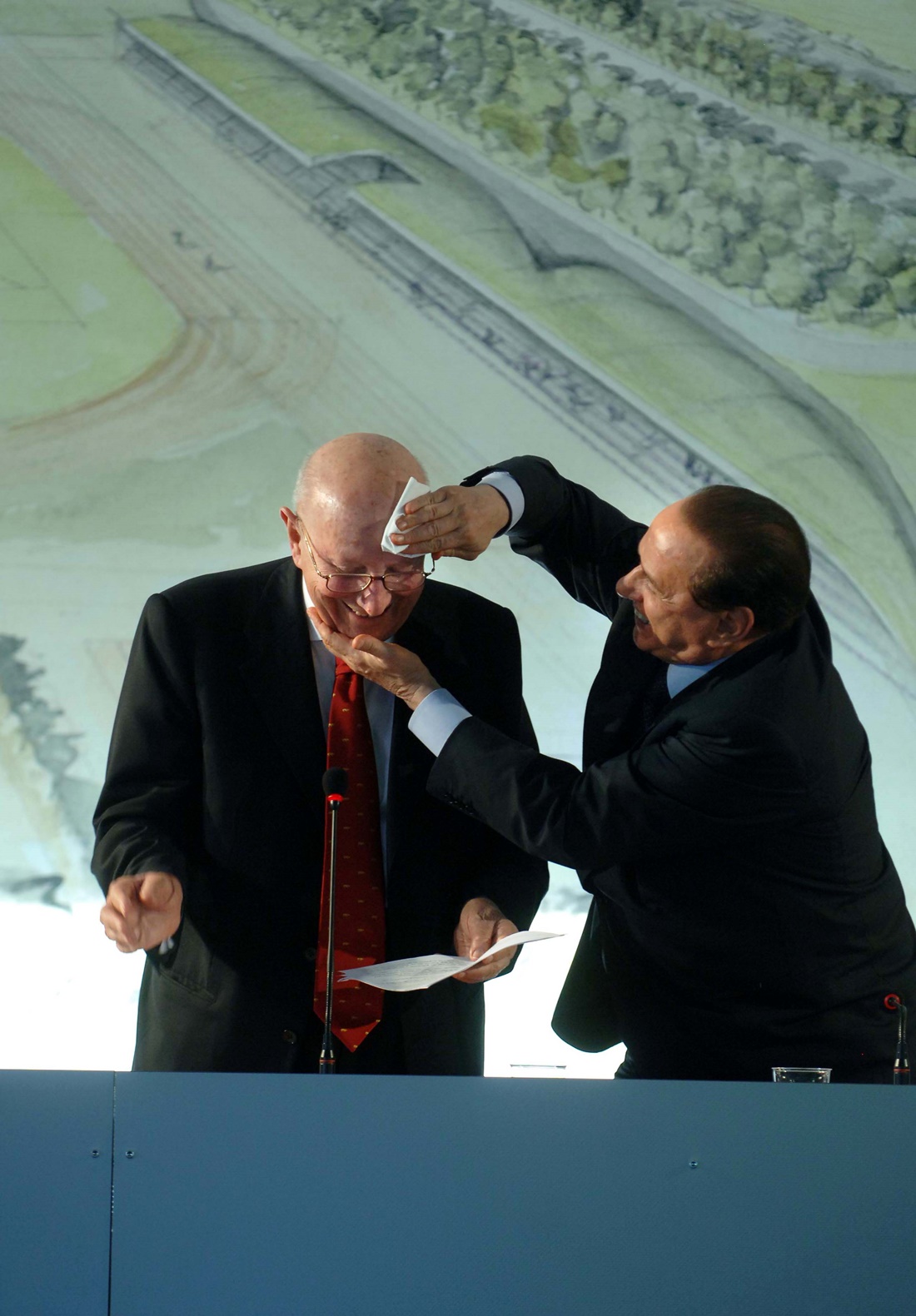 Luigi Verzè, Silvio Berlusconi (2007)