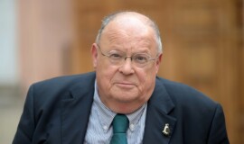 centenario, europeista, Legge elettorale, Vitalizi, casaleggio, voucher san valentino, Cazzola, inps, pensioni