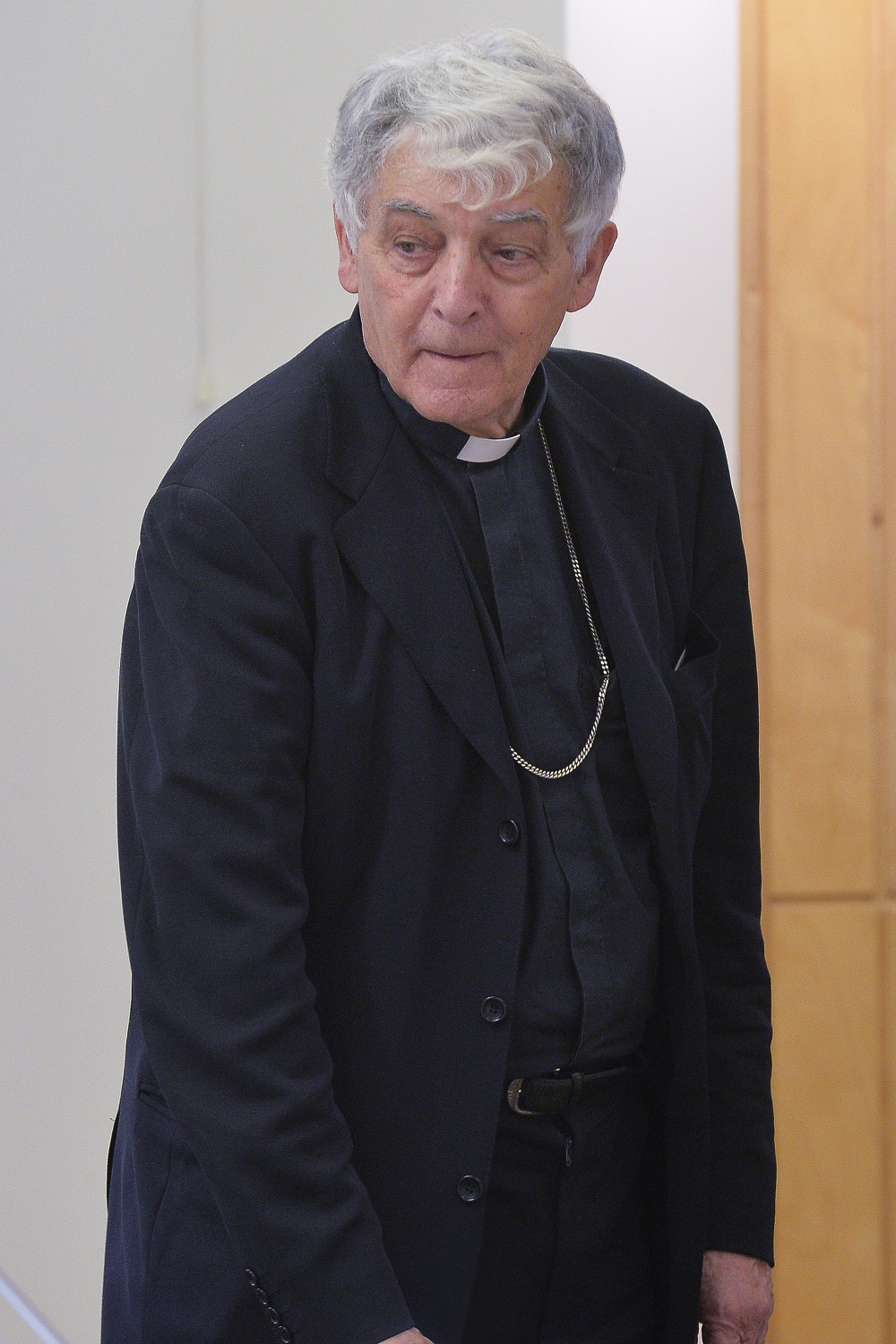 Cardinale Edoardo Menichelli
