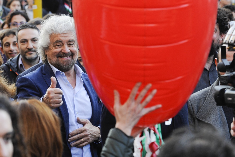 Beppe Grillo,5 stelle