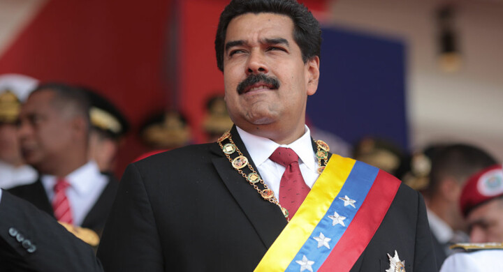Il Venezuela traballa, Nicolás Maduro balla
