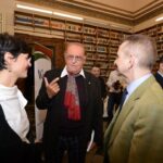 Lucia Pasqualini, Renzo Arbore e Mauro Battocchi alla presentazione del libro di Umberto Mucci