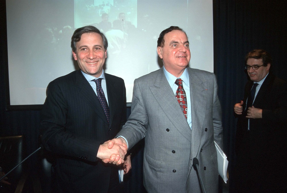 Antonio Tajani e Giancarlo Elia Valori (2001)