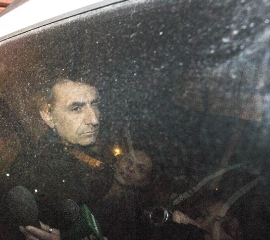 Salvatore Romeo all'uscita dalla procura