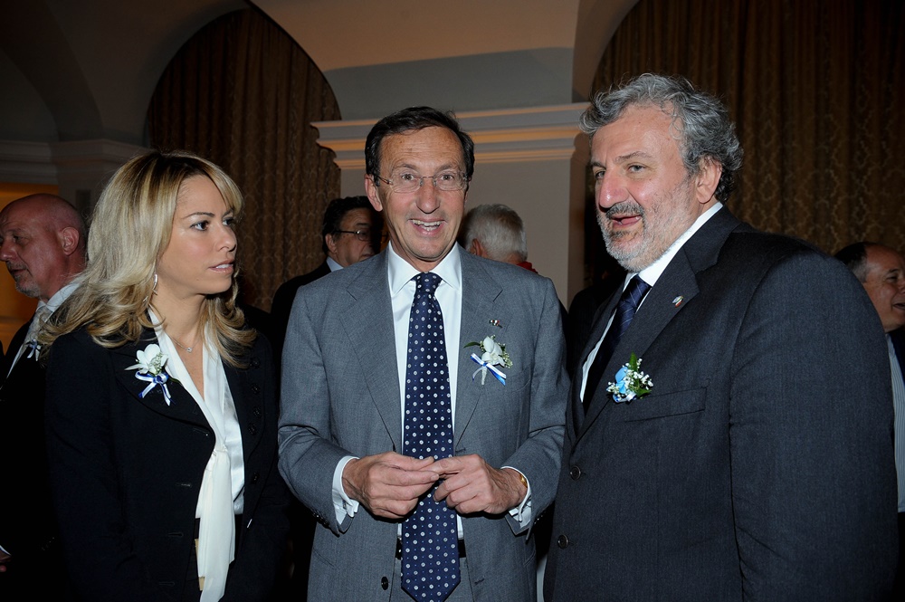 Elisabetta Tulliani, Gianfranco Fini e Michele Emiliano (2011)