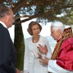 Benedetto XVI incontra i reali di Spagna Juan Carlos e Sofia (2005)