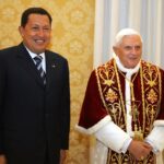 Benedetto XVI riceve in visita il presidente del Venezuela Hugo Chavez (2006)