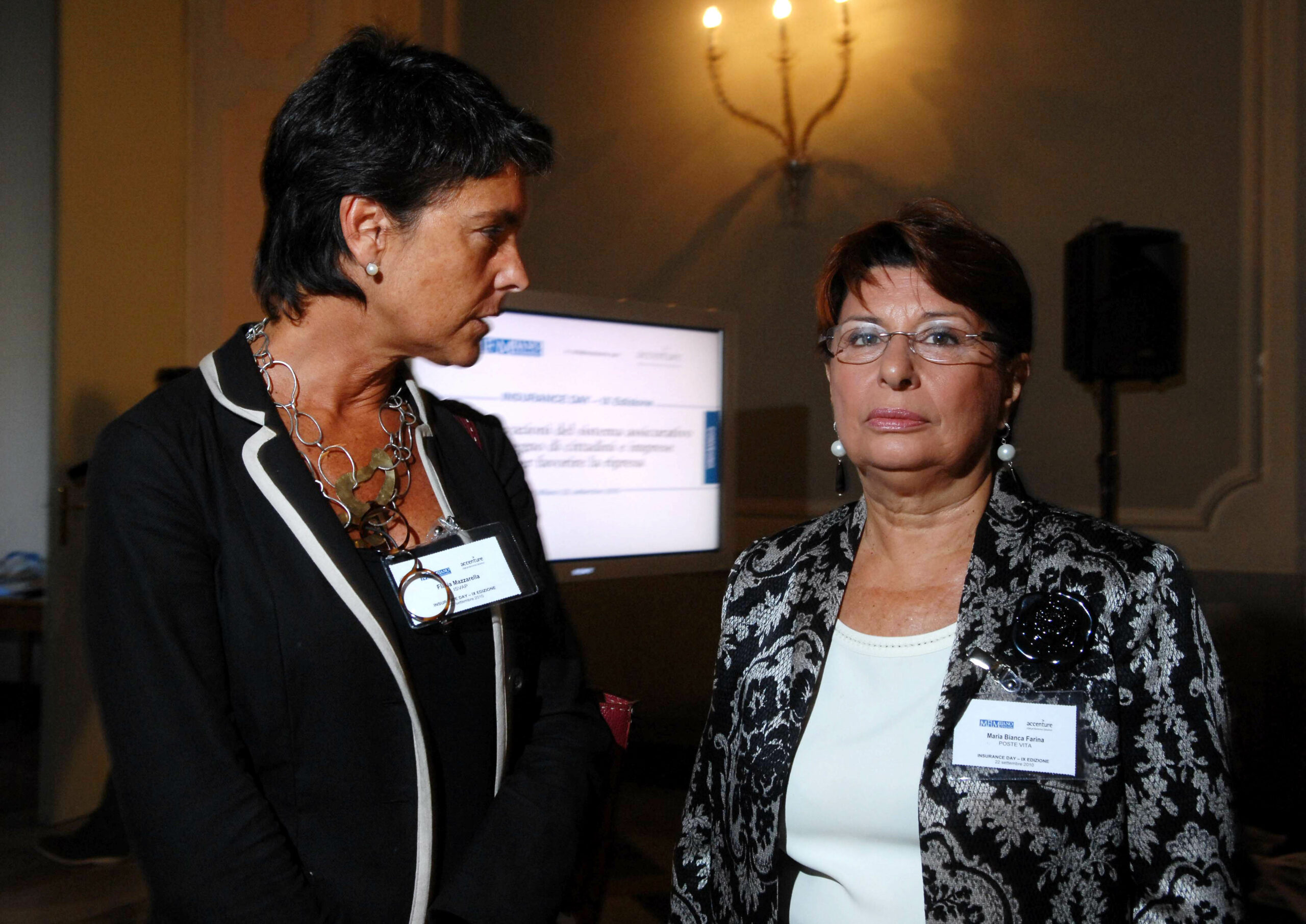 Flavia Mazzarella e Maria Bianca Farina (2010)