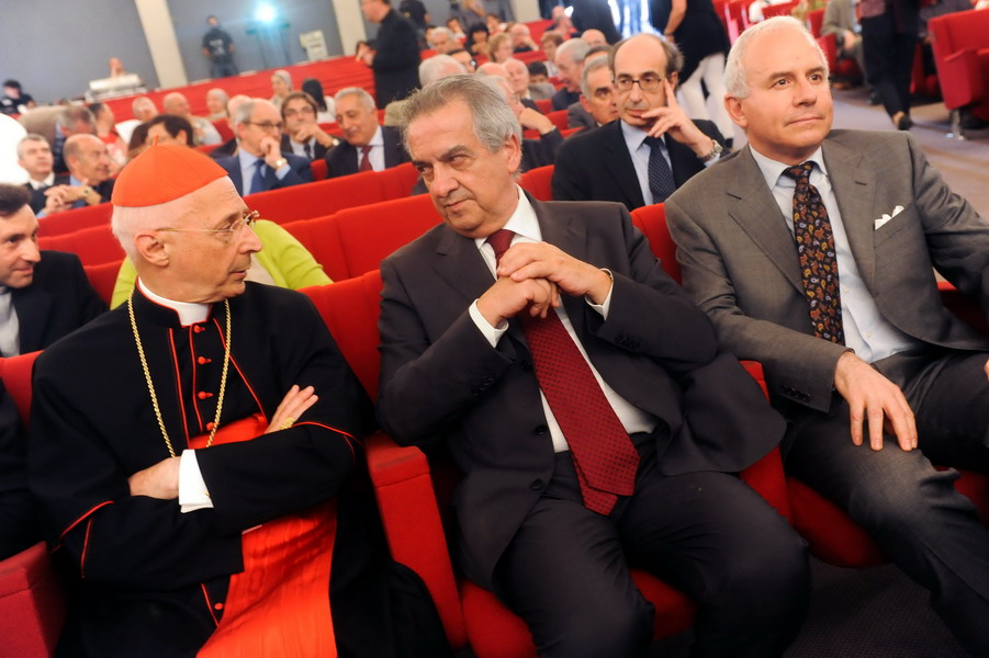 Cardinale Bagnasco, Lorenzo Ornaghi e Marco Tarquinio