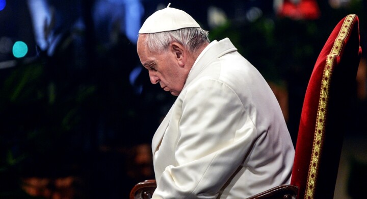 Vi spiego perché è eretico il documento contro il Papa