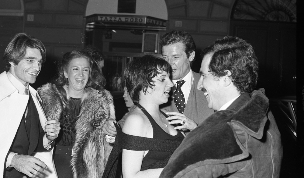 Liza Minnelli, Gene Hackman, Luciana Paluzzi e Roger Moore (1975)