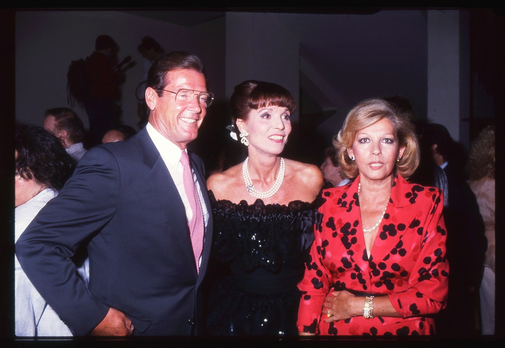 Elsa Martinelli, Roger Moore e Luisa Mattioli