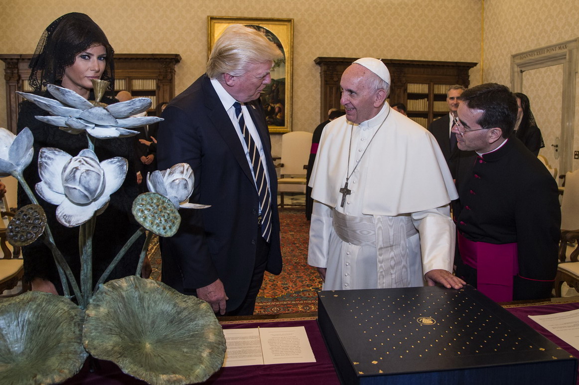 Melania Trump, Donald Trump e Papa Francesco