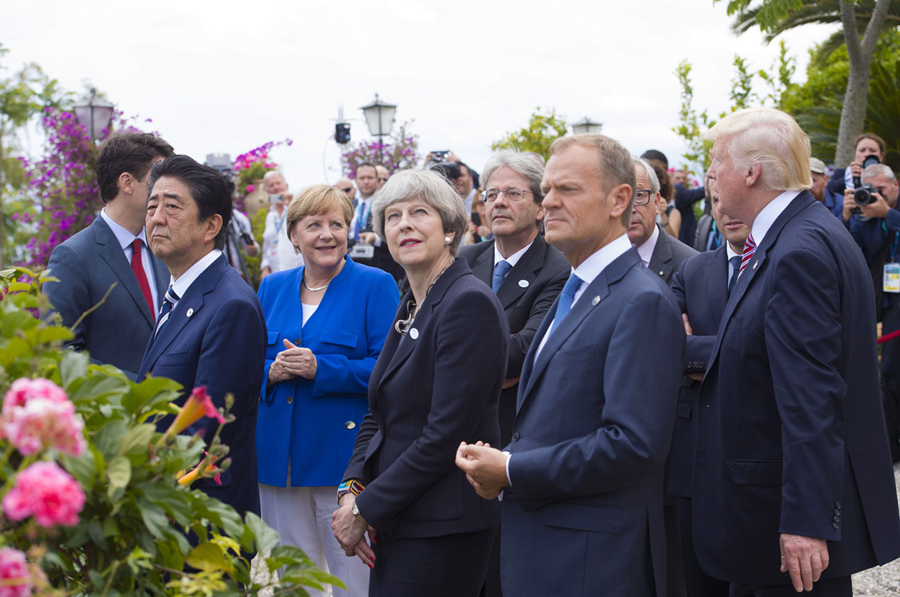 Shinzo Abe, Angela Merkel, Theresa May, Palolo Gentiloni, Donald Tusk