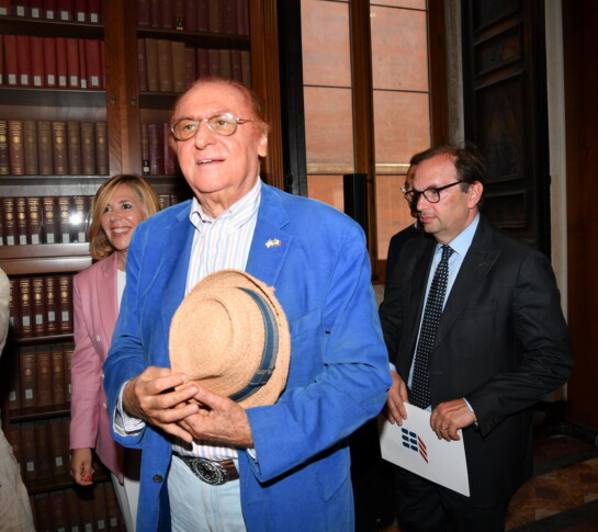 RENZO ARBORE