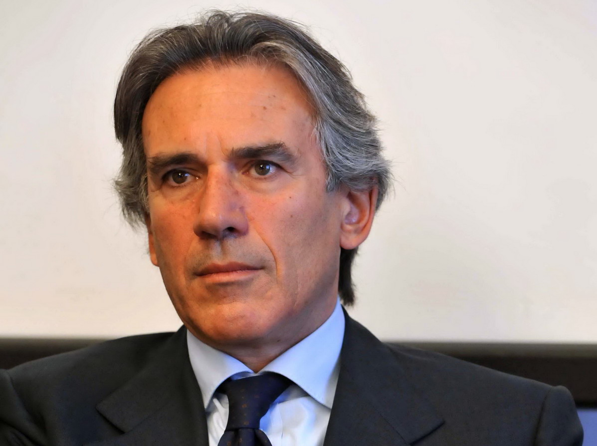 grassi, ROBERTO VERNA DOCENTE