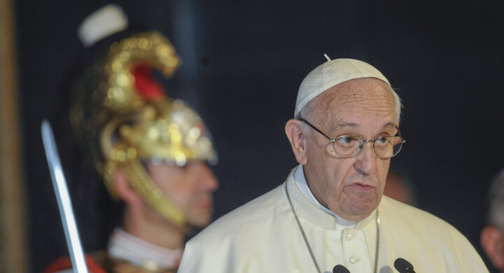 Il New York Times torna a pontificare su Bergoglio