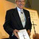 Joaquin Navarro Valls (2004)