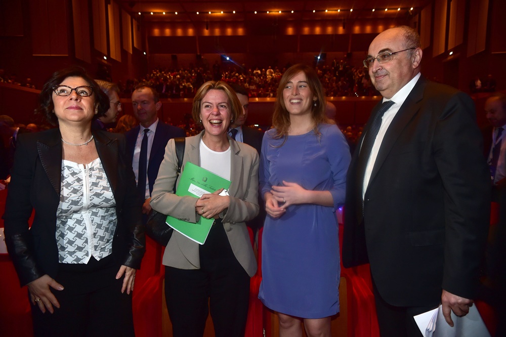 Paola De Micheli, Beatrice Lorenzin, Maria Elena Boschi e Maurizio Gardini (2016)