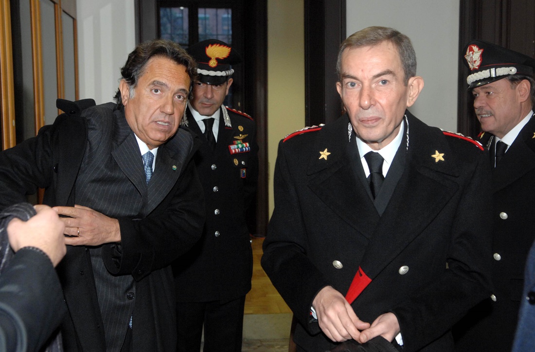 Antonio Manganelli, Leonardo Gallitelli (2010)