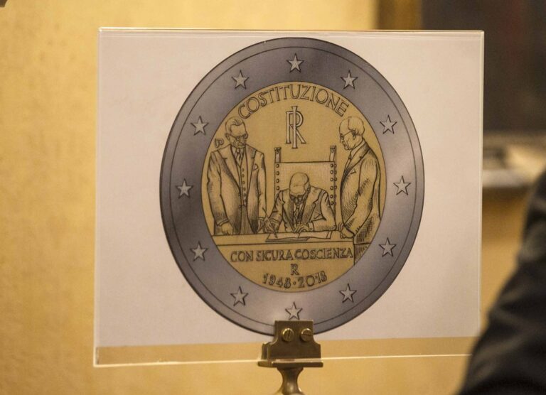 L’Euro? Secondo Guarino, costituzionalista ed ex ministro, fu un colpo di Stato