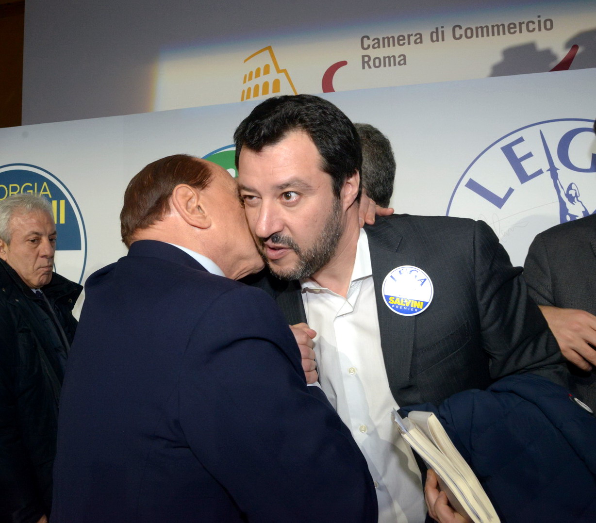 Salvini, senaldi