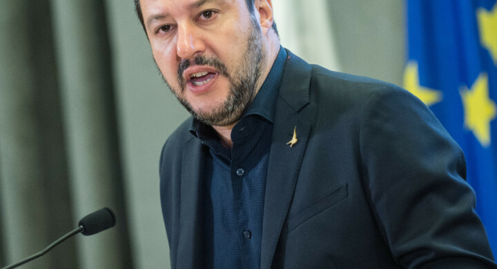 Quel dialogo fra sordi tra mondo cattolico e Salvini