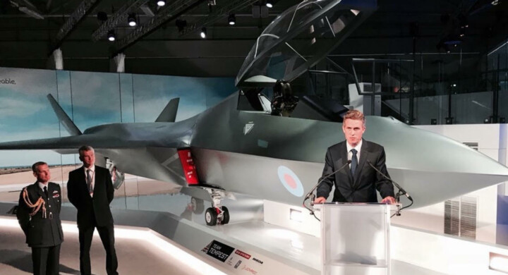 Perché l’Italia deve decidere subito sul caccia europeo del futuro. Lo studio Iai