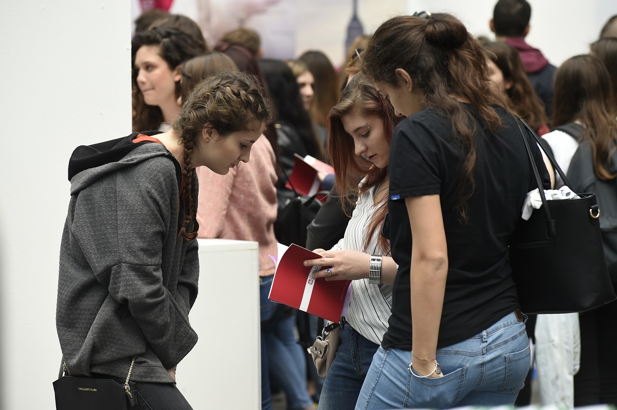 ribelli giovani ragazzi