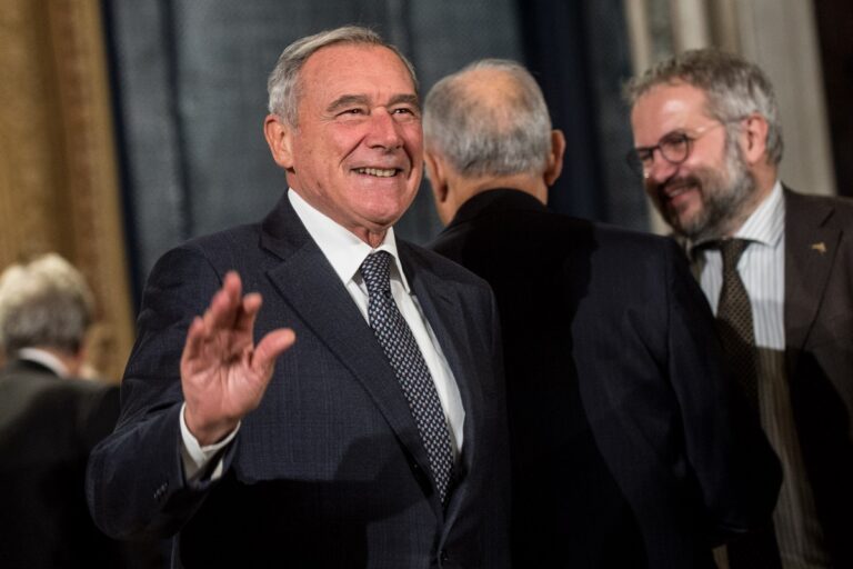 U maxi, il miraggio della fine. Storia, ombre ed eredità del maxiprocesso raccontate da Grasso