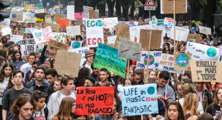 Clima, giovani in piazza e Governo: qualche domanda…