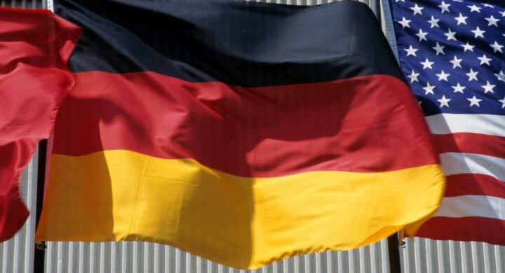 Covid 19 Perche Si E Suicidato Il Capo Delle Finanze Dell Assia In Germania Formiche Net