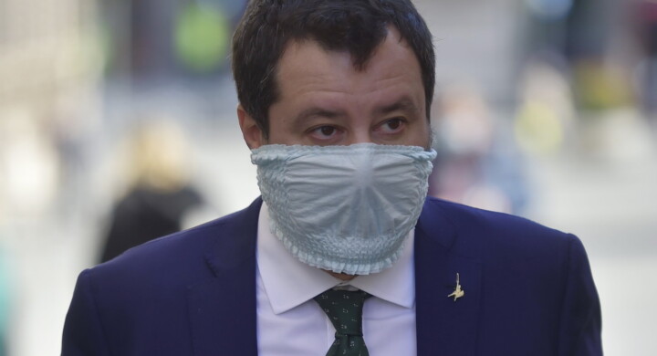 Salvini prima, il virus poi. Se il governo regge sulla paura. Parla Becchi
