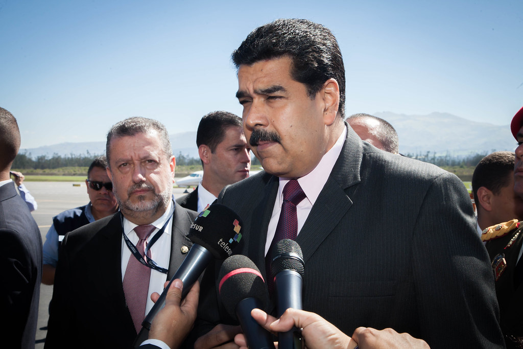 Maduro schiera i soldati, il Pentagono la flotta. Ancora tensioni tra Washington e Caracas